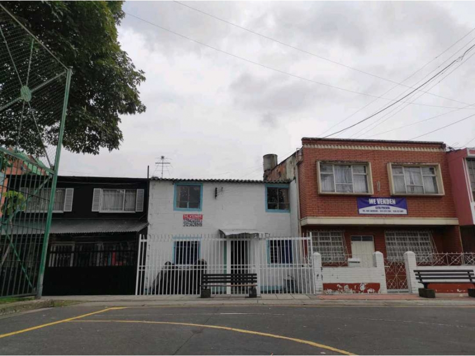 Casa en venta en Kennedy Central, Bogotá · foto 3 de 24