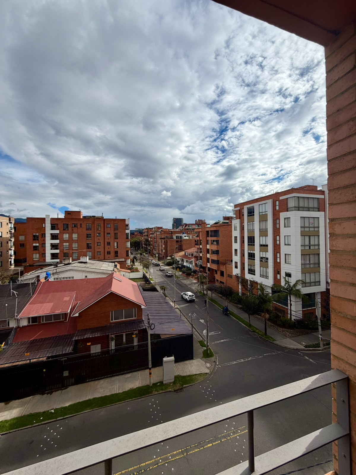 Apartamento en arriendo en Santa Barbara, Bogotá · foto 8 de 9