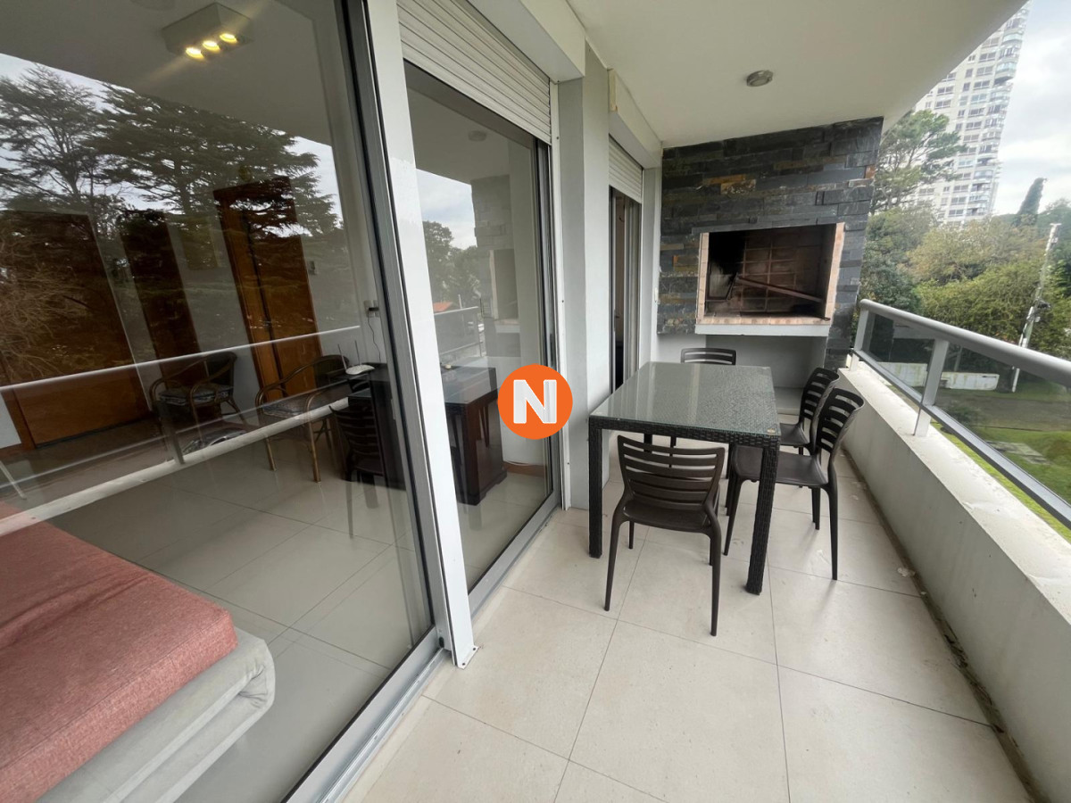Alquiler Apto 1 Dorm en Playa Mansa, balcon y parrilla - Punta del Este · Foto 11