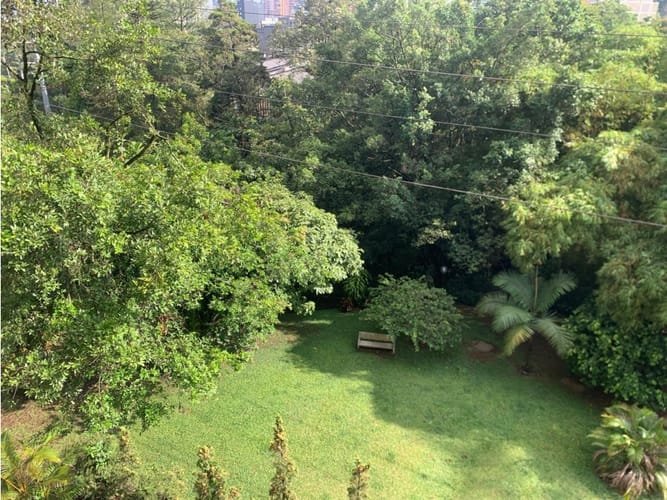 Apartamento de 3 alcobas en venta en El Poblado, Medellín, 160 m² · foto 8 de 24