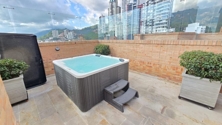 Apartamento de 3 alcobas en venta en Cabecera Del Llano, Bucaramanga, 130 m² · foto 4 de 20