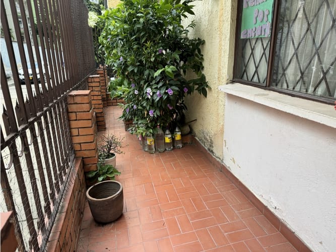 Casa de 3 alcobas en venta en Casco Antiguo - Floridablanca, Floridablanca, 89 m² · foto 2 de 15