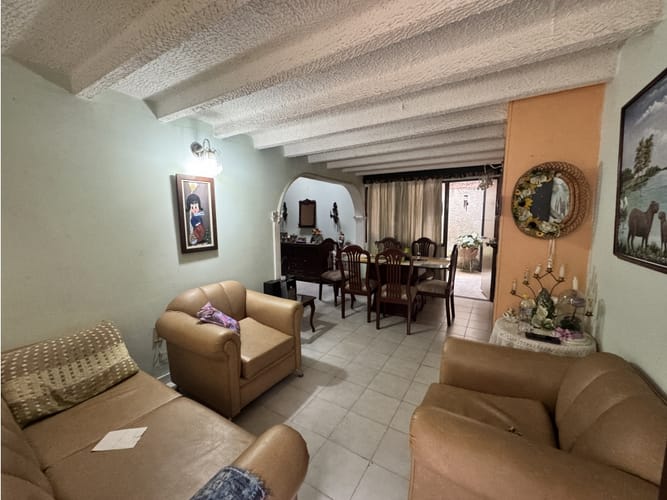 Casa de 3 alcobas en venta en Casco Antiguo - Floridablanca, Floridablanca, 89 m² · foto 4 de 15