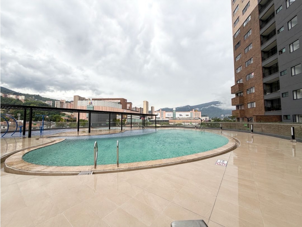Apartamento en venta en Zona Centro, Envigado · foto 10 de 15