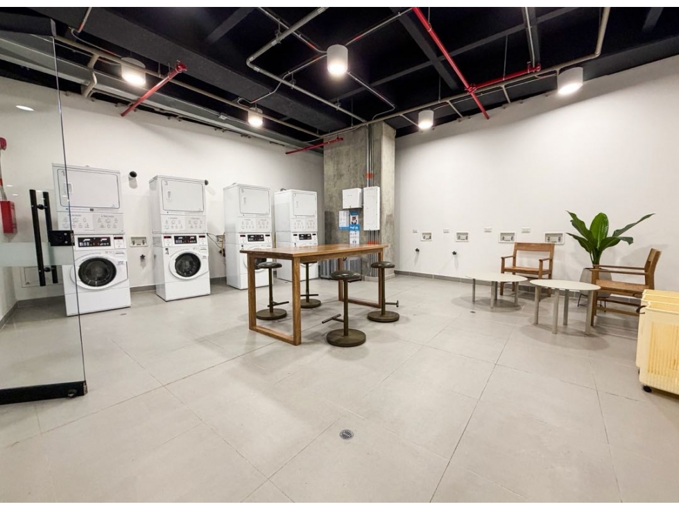 Apartamento en venta en Zona Centro, Envigado · foto 13 de 15