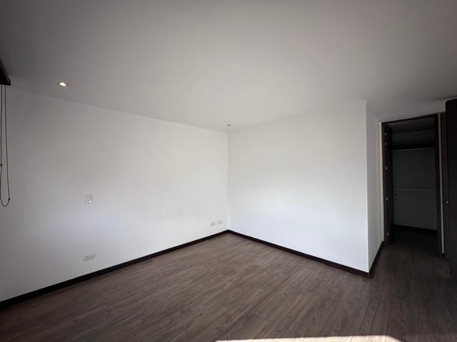 Apartamento de 1 alcoba en arriendo en El Poblado, Medellín, 65 m² · foto 8 de 14