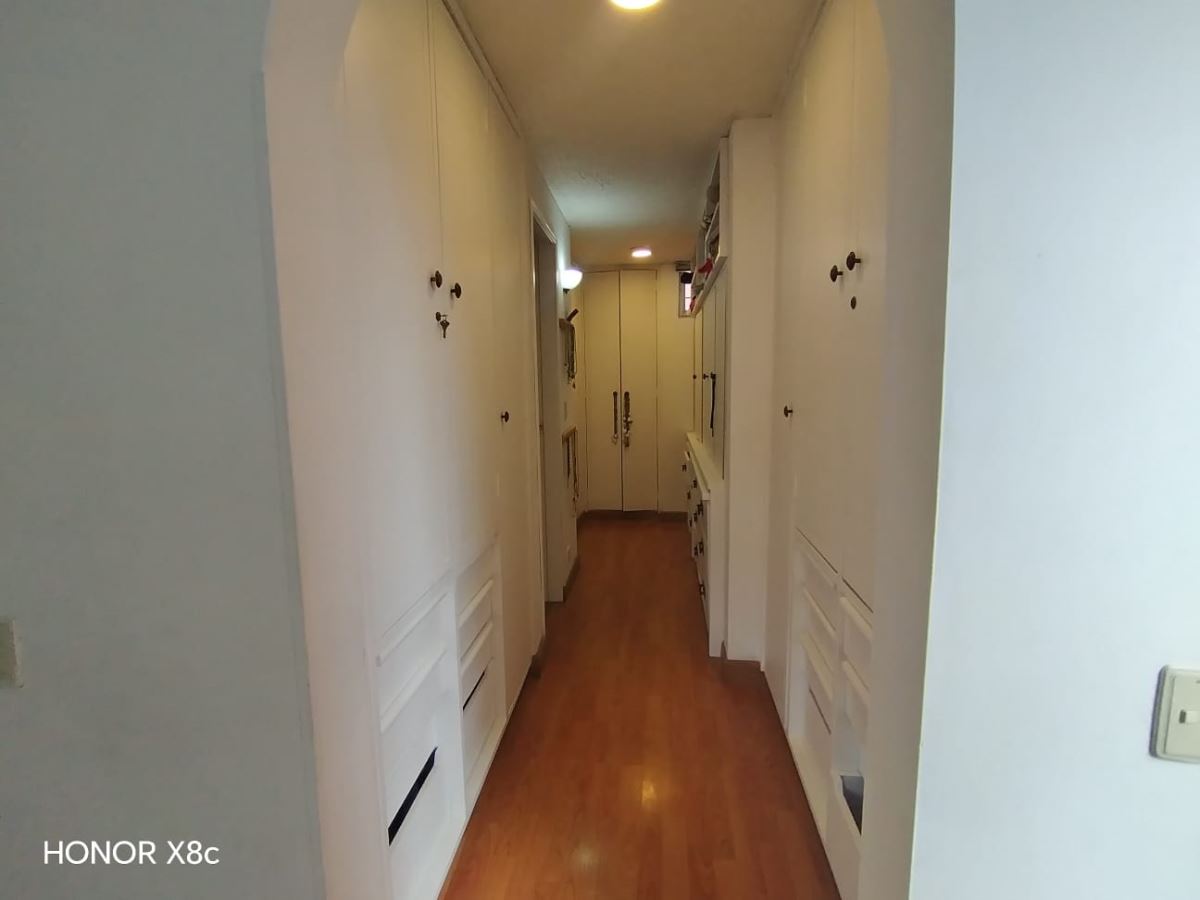 Apartamento en venta en Chicó Alto, Bogotá · foto 9 de 22