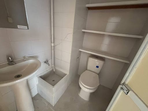 Local en arriendo en Prado, Medellín, 82 m² · foto 6 de 7