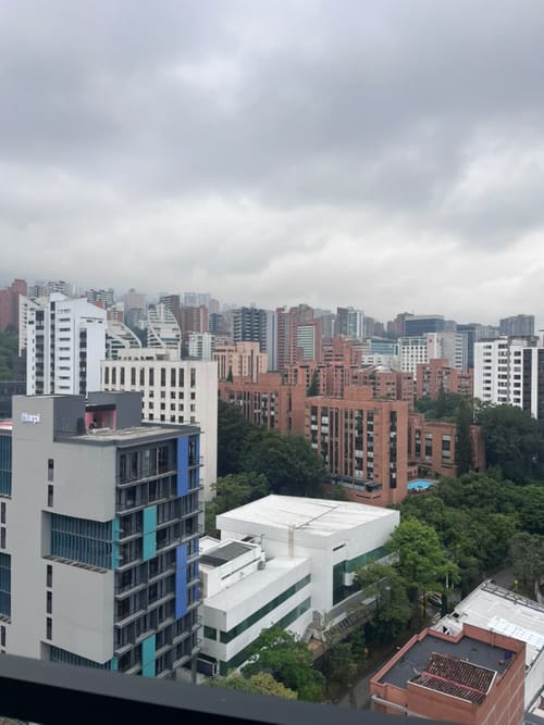 Apartamento de 1 alcoba en arriendo en Patio Bonito, Medellín, 54 m² · foto 4 de 13