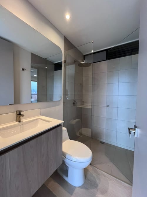 Apartamento de 1 alcoba en arriendo en Patio Bonito, Medellín, 54 m² · foto 7 de 13