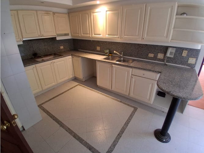 Apartamento de 4 alcobas en venta en Ciudadela Real, Bogotá, 283 m² · foto 6 de 24