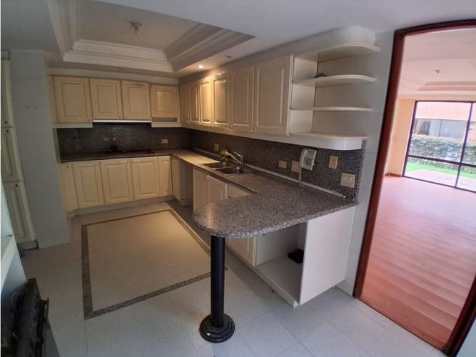 Apartamento de 4 alcobas en venta en Ciudadela Real, Bogotá, 283 m² · foto 8 de 24
