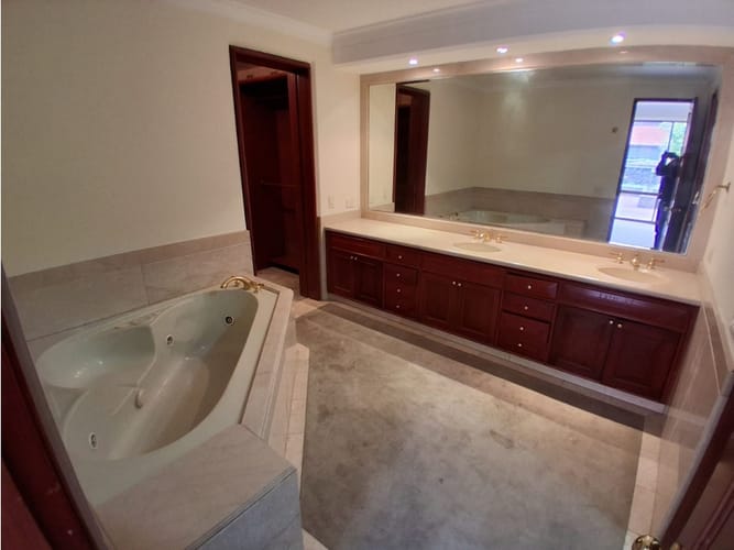 Apartamento de 4 alcobas en venta en Ciudadela Real, Bogotá, 283 m² · foto 15 de 24