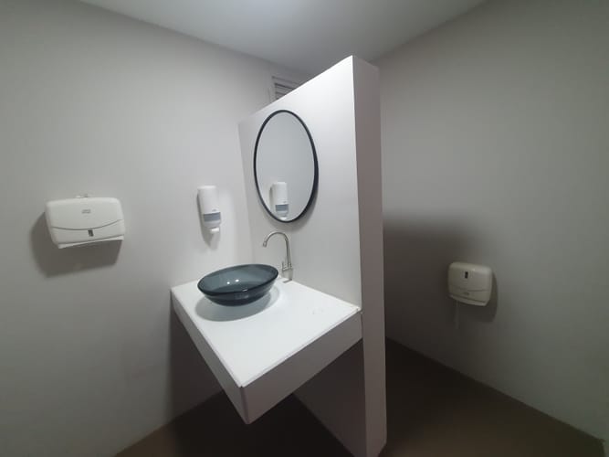 Casa de 8 alcobas en venta en Chicó Reservado, Bogotá, 462 m² · foto 14 de 24