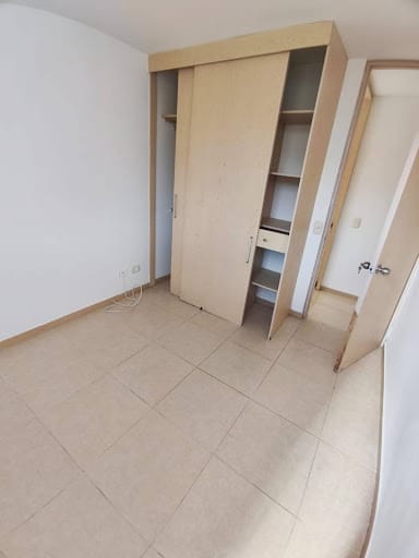 Apartamento de 3 alcobas en venta en La Doctora, Sabaneta, 110 m² · foto 8 de 13
