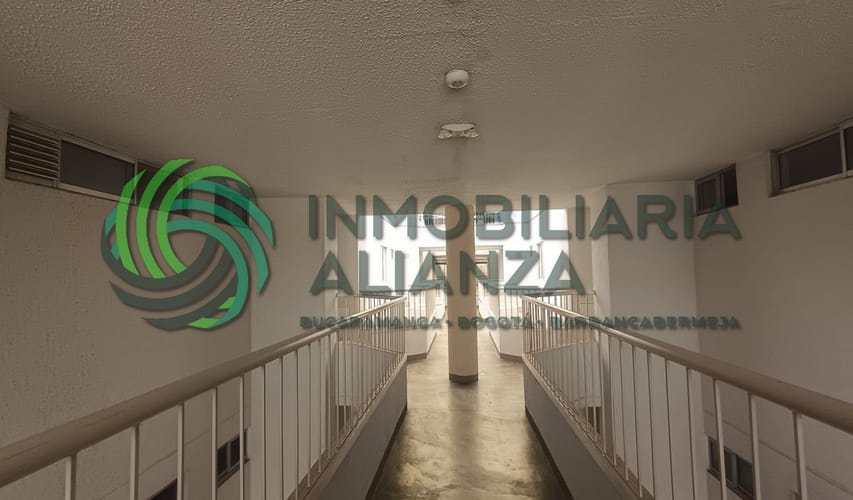 Apartamento de 2 alcobas en venta en Barroblanco, Piedecuesta, 53 m² · foto 2 de 22