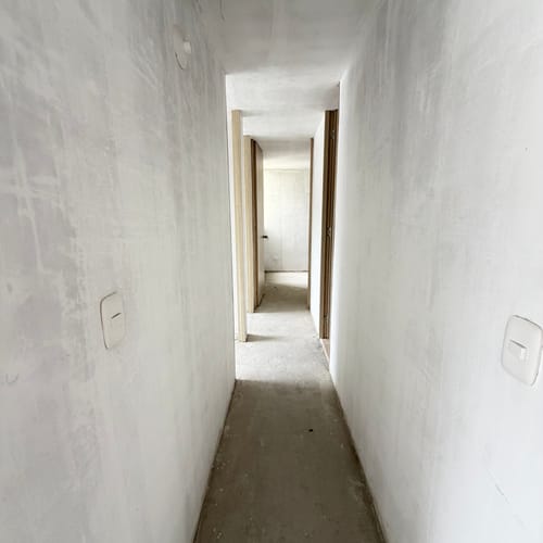 Apartamento de 3 alcobas en venta en Hacienda El Bosque, Ibagué, 61 m² · foto 2 de 16