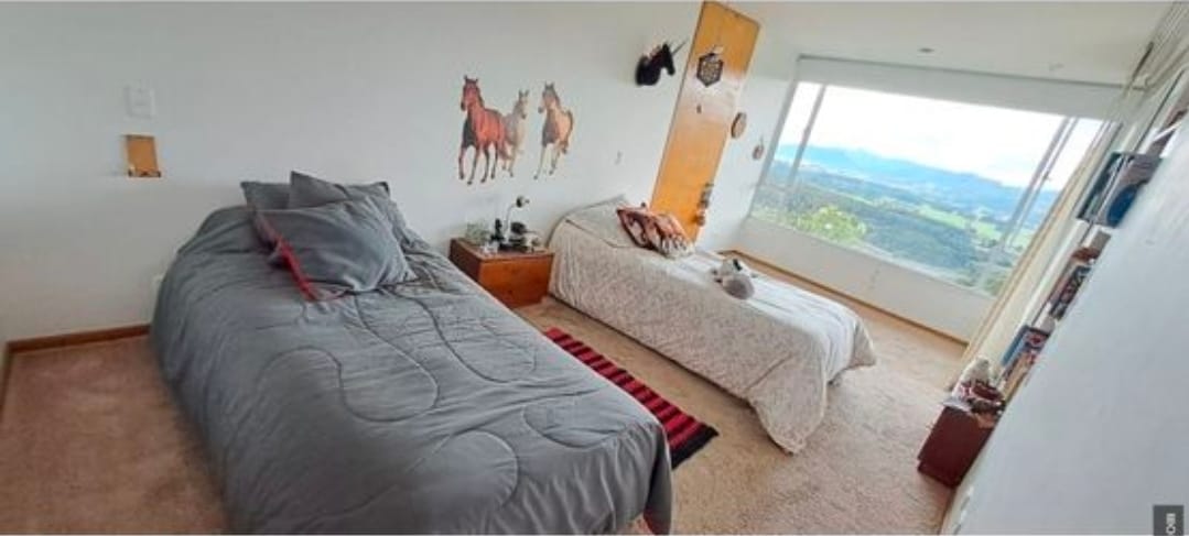 Casa de 4 alcobas en venta en Centro, Sopó, 390 m² · foto 10 de 16