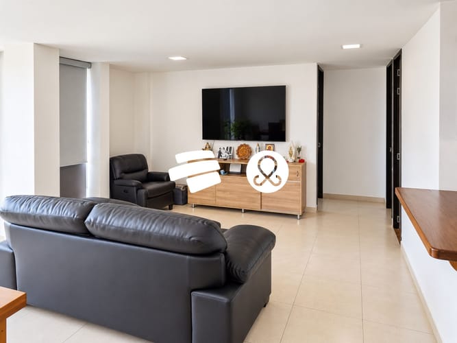 Apartamento de 2 alcobas en venta en Rionegro, 73 m² · foto 2 de 9