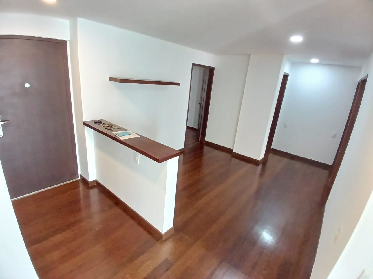 Apartamento en venta en Bella Suiza, Bogotá · foto 2 de 19