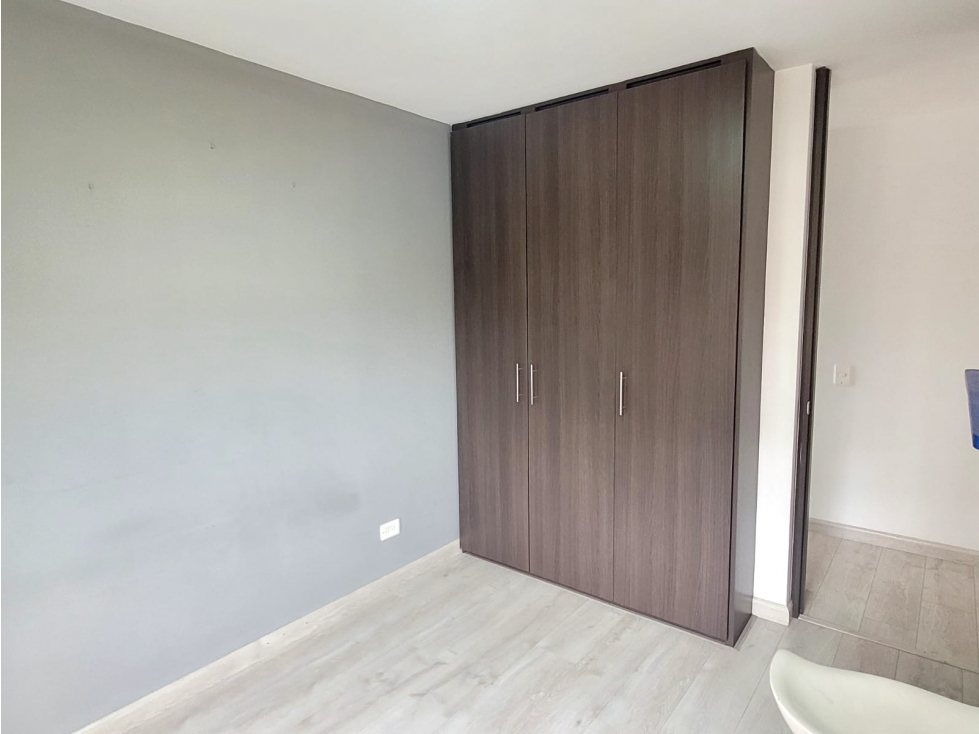 Apartamento en venta en Boyaca Real, Bogotá · foto 9 de 19