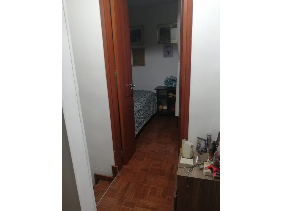 Casa en venta en Castilla, Bogotá · foto 5 de 16