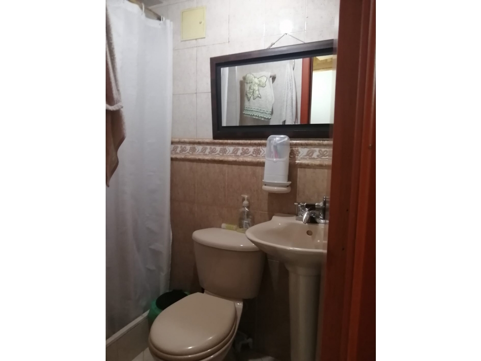 Casa en venta en Castilla, Bogotá · foto 11 de 16