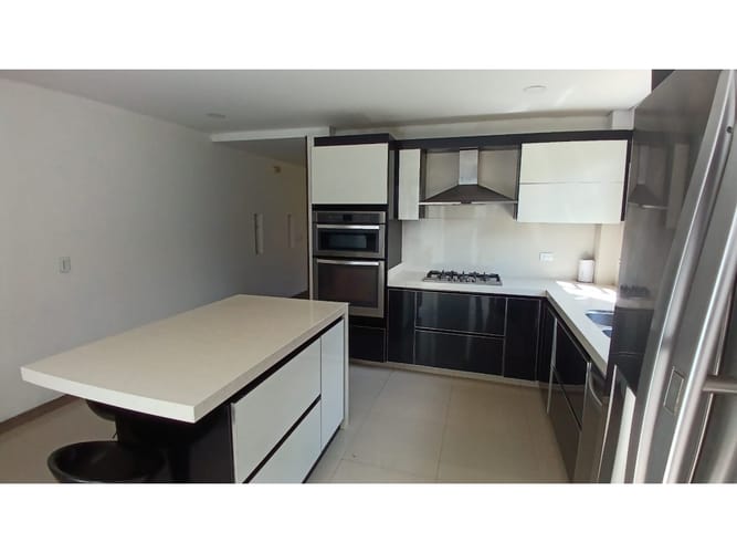 Casa de 5 alcobas en venta en Sietetrojes, Funza, 280 m² · foto 13 de 24