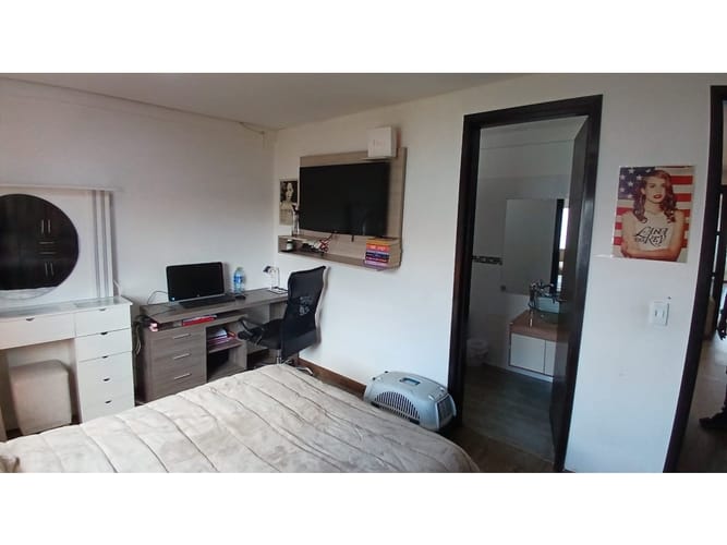 Casa de 5 alcobas en venta en Sietetrojes, Funza, 280 m² · foto 20 de 24
