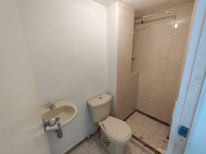 Local en arriendo en Sevilla, Medellín, 20 m² · foto 5 de 6