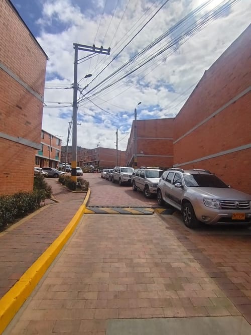 Casa en venta en Las Quintas Del Sur, Bogotá · foto 11 de 12