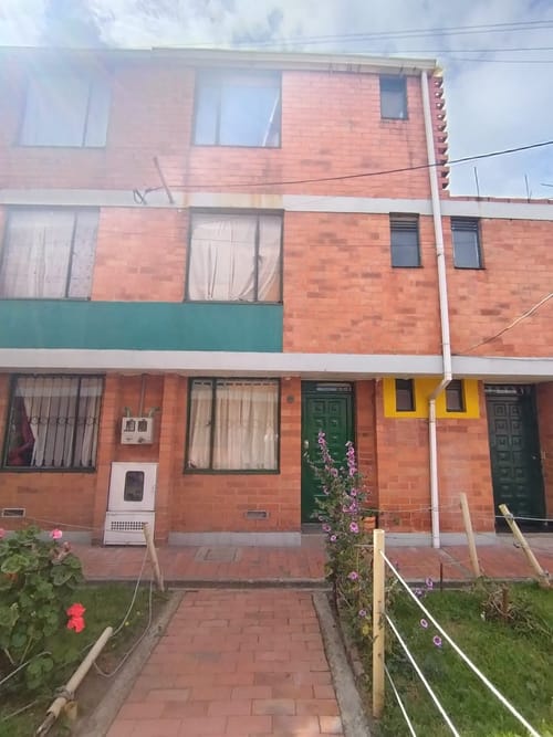 Casa en venta en Las Quintas Del Sur, Bogotá · foto 4 de 12