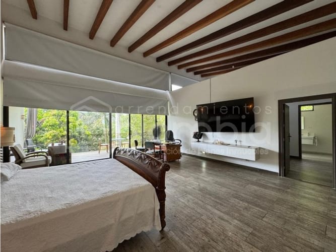 Finca en venta en Monta�Ita, Copacabana, 600 m² · foto 23 de 24