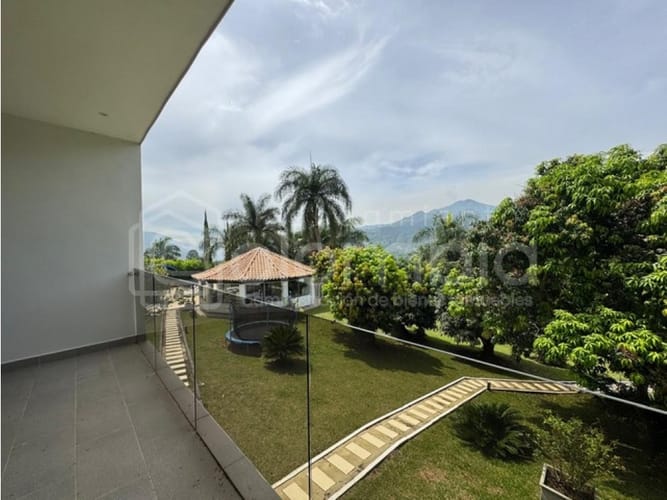Finca en venta en Monta�Ita, Copacabana, 600 m² · foto 24 de 24