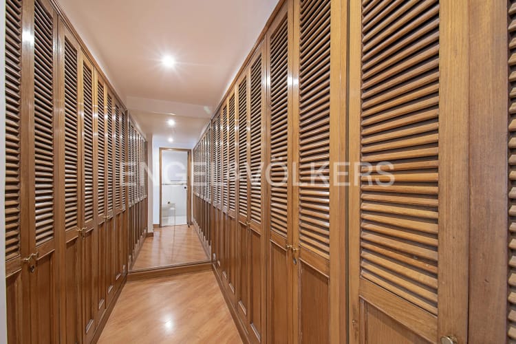 Apartamento de 3 alcobas en venta en Chicó Navarra, Bogotá, 181 m² · foto 14 de 17