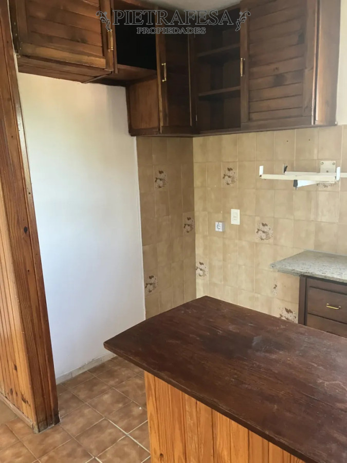 Apartamento en alquiler, 3 dormitorios, 1 baño, terraza, cochera. Carrasco Norte. · Foto 5