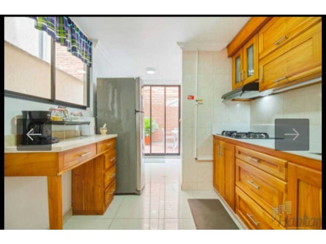 Apartaestudio en venta en Laureles, Medellín, 151 m² · foto 8 de 21