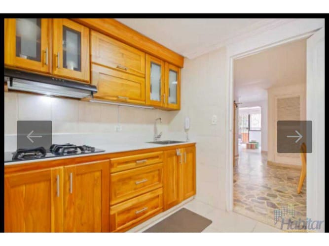 Apartaestudio en venta en Laureles, Medellín, 151 m² · foto 9 de 21