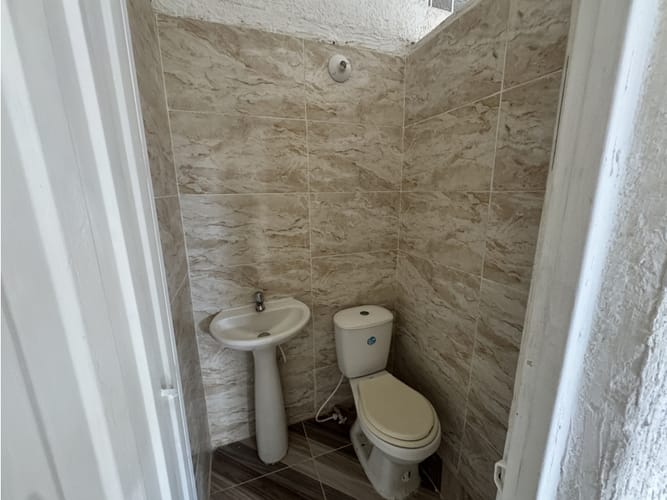 Casa de 6 alcobas en venta en San Bernardo, Floridablanca, 300 m² · foto 12 de 24