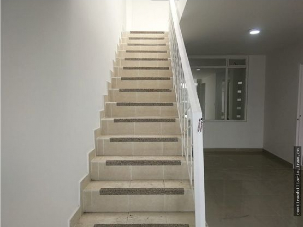 Casa en venta en La Esmeralda, Bogotá · foto 13 de 24