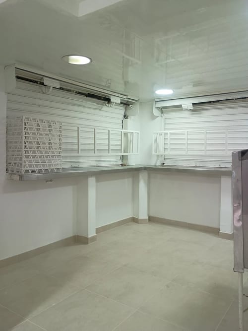 Local en arriendo en U.D. Atanasio Girardot, Medellín, 125 m² · foto 6 de 7
