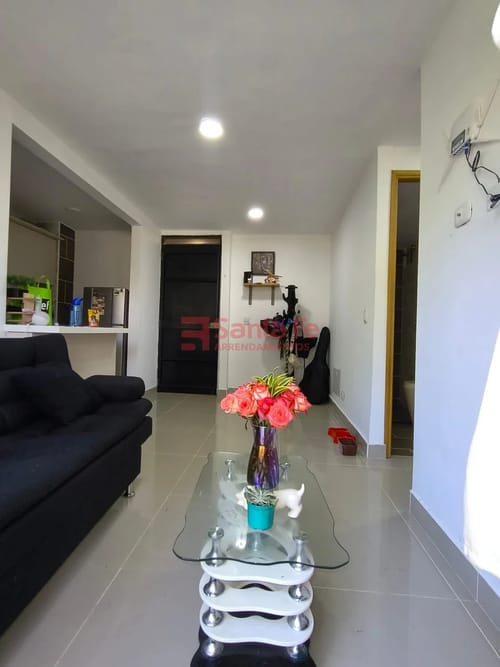 Apartamento de 2 alcobas en venta en Centro, Rionegro, 50 m² · foto 7 de 10