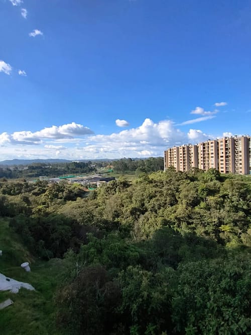 Apartamento de 2 alcobas en venta en Centro, Rionegro, 49 m² · foto 10 de 10
