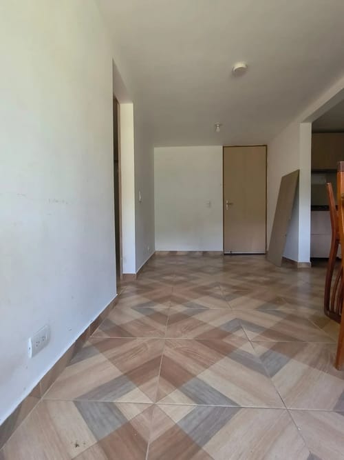 Apartamento de 3 alcobas en venta en Centro, Rionegro, 57 m² · foto 4 de 10