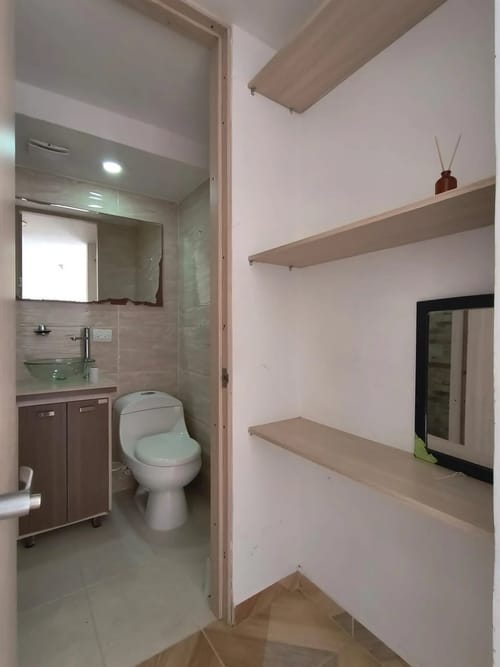 Apartamento de 3 alcobas en venta en Centro, Rionegro, 57 m² · foto 8 de 10
