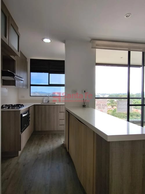 Apartamento de 2 alcobas en venta en Centro, Rionegro, 68 m² · foto 5 de 10