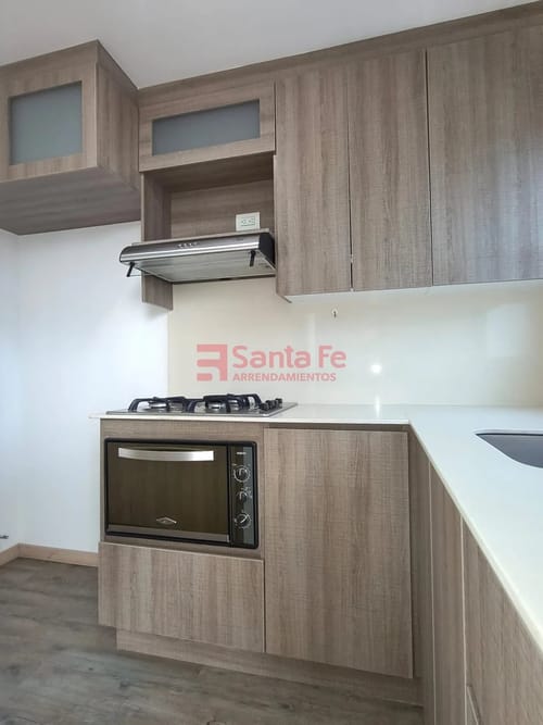 Apartamento de 2 alcobas en venta en Centro, Rionegro, 68 m² · foto 6 de 10