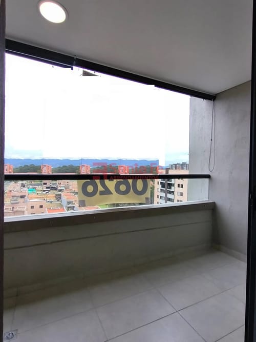Apartamento de 2 alcobas en venta en Centro, Rionegro, 75 m² · foto 4 de 10