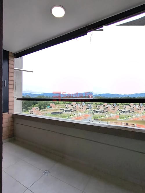 Apartamento de 2 alcobas en venta en Centro, Rionegro, 75 m² · foto 6 de 10
