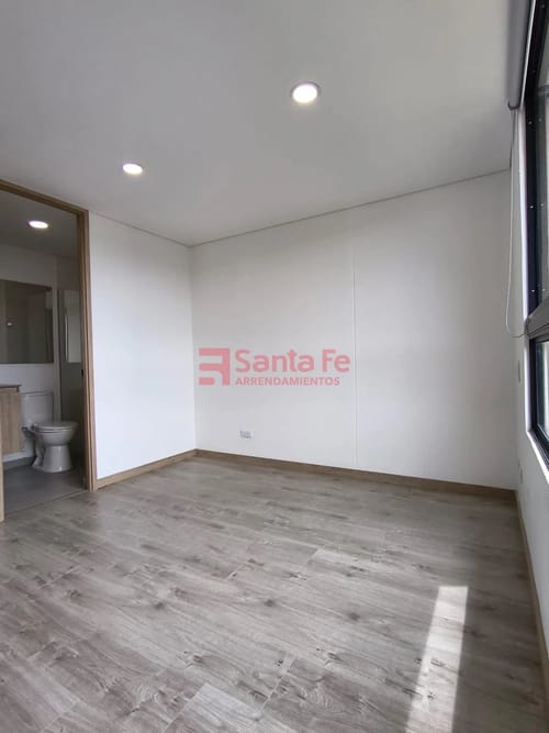 Apartamento de 2 alcobas en venta en Centro, Rionegro, 75 m² · foto 8 de 10